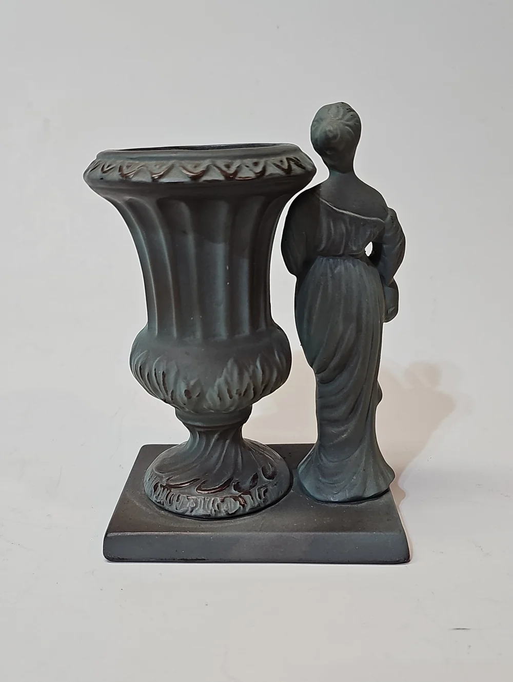 Vintage Inarco Neoclassical Grecian Lady Woman with Urn Planter